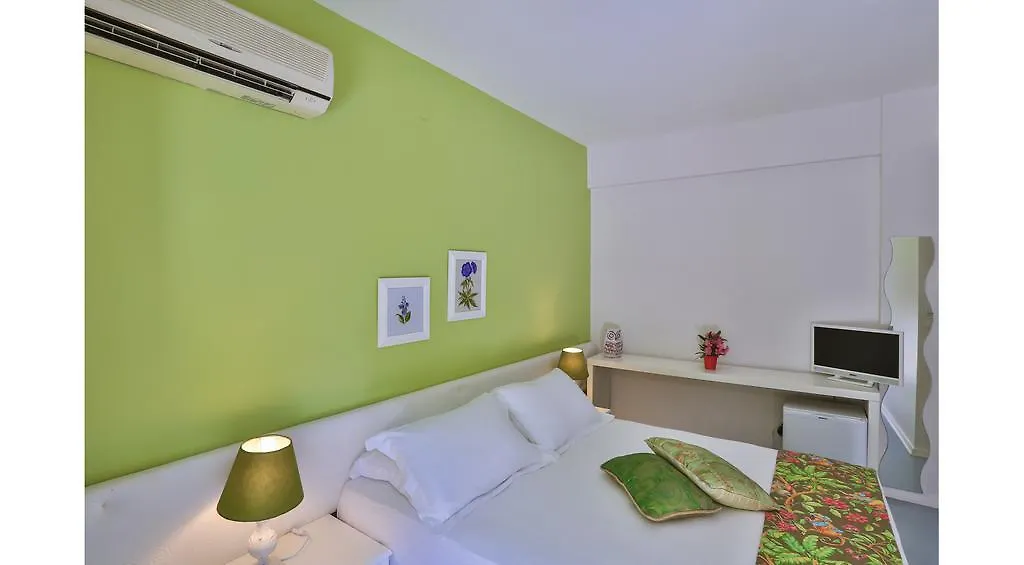 Palas Ilıca Çeşme