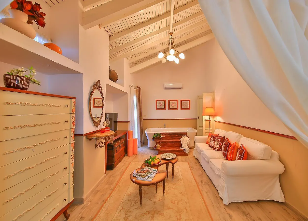 ** Otel Palas Ilıca Çeşme Türkiye