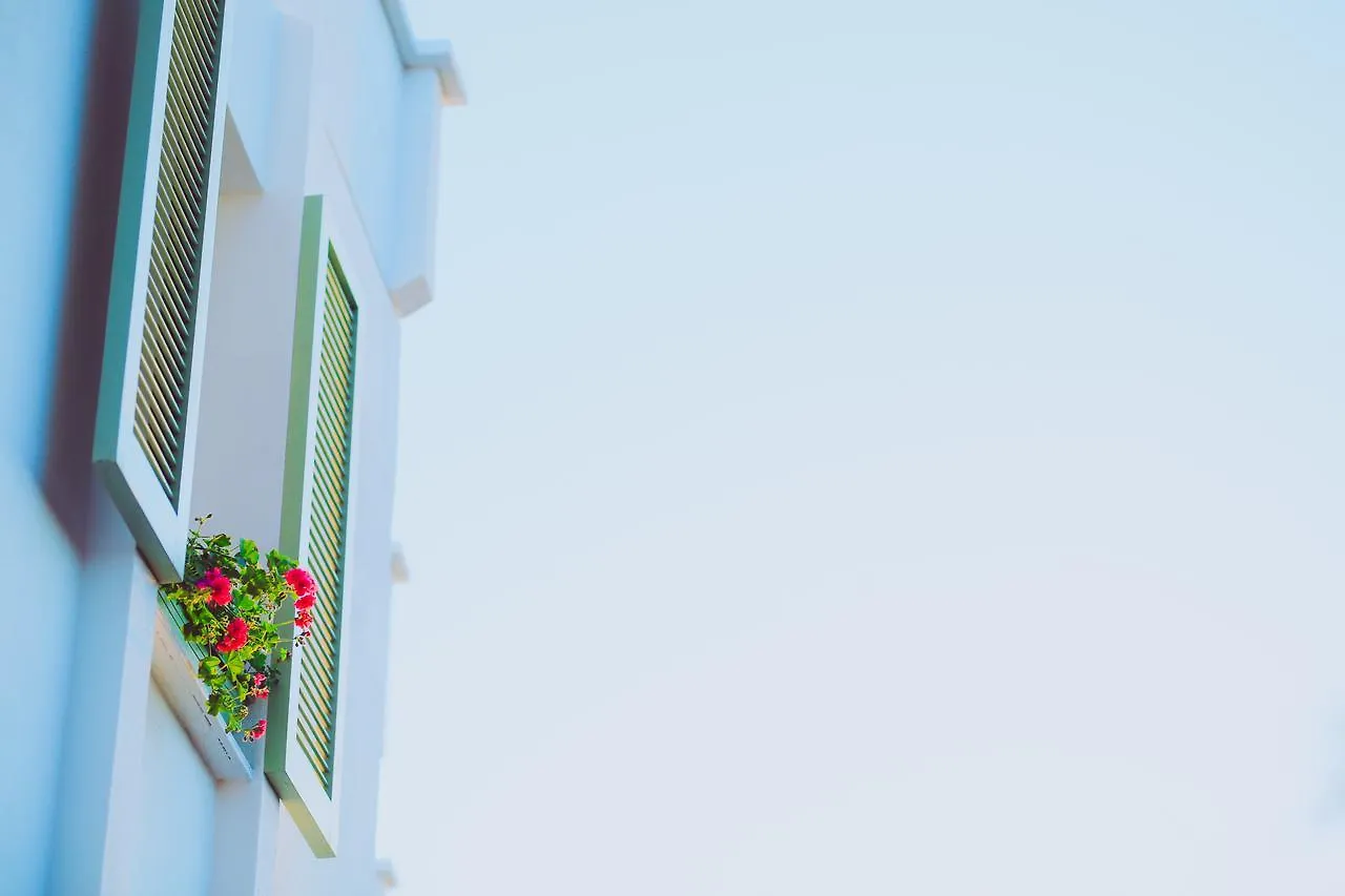 Palas Ilıca Çeşme Türkiye