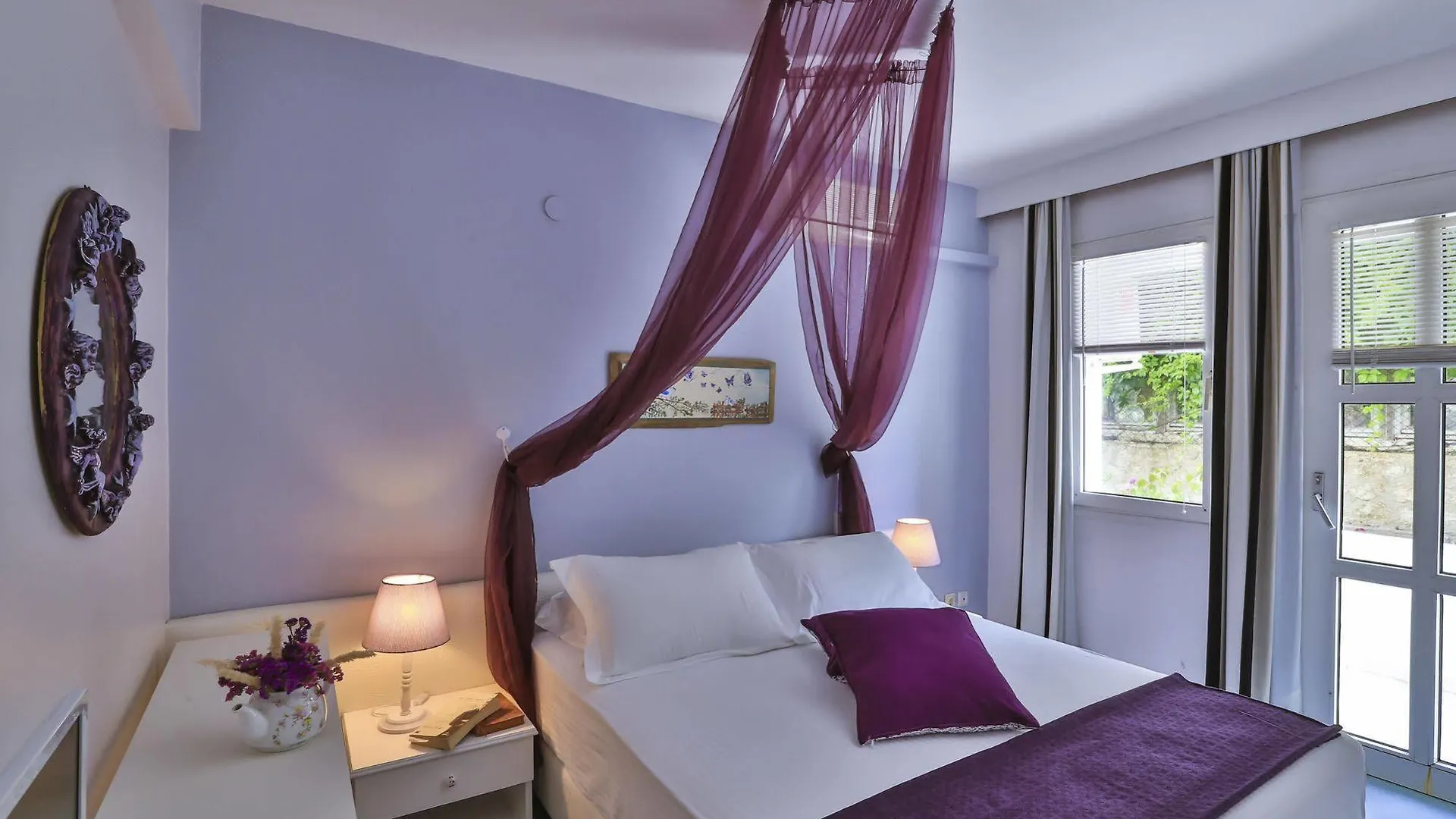 Palas Ilıca Çeşme Otel
