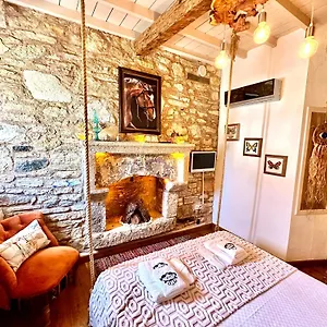 2* Hotel Marissa Boutique